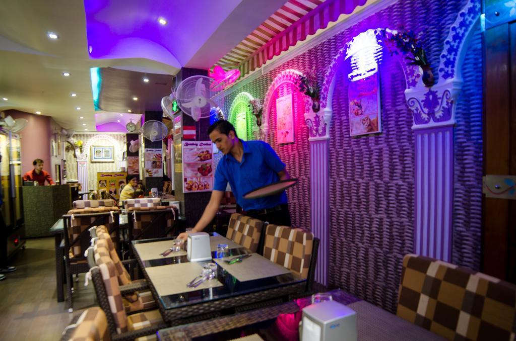 Newtown Inn Hulhumale Exteriör bild